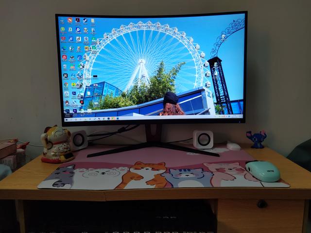 加热鼠标垫_冬季女生办公桌好物——电热鼠标垫（办公桌取暖垫）