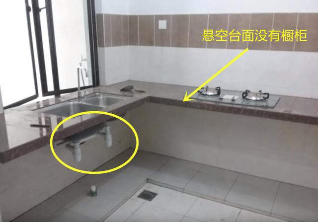 谁家的厨房能丑过我家的？（厨房不铺瓷砖）