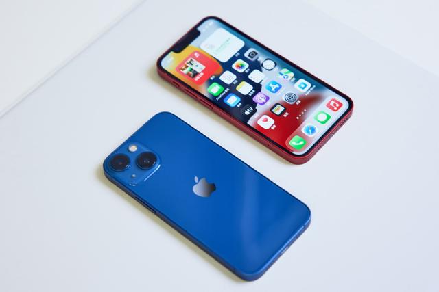 苹果iPhone电池容量发展史（历代iphone电池容量）