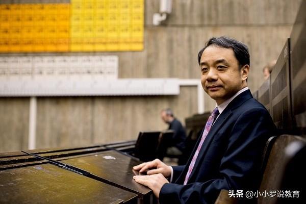 他是归国的科学家，中科院院士，因支持一个数百亿项目备受争议（科学家 学者）