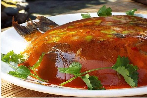 舌尖上的大理（第六章：大理冻鱼）（大理美食冻鱼）