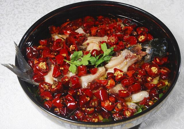 麻辣鱼的家常做法简单_麻辣鱼怎么做呢？麻辣鱼的做法（麻辣鱼的做法最正宗的做法）