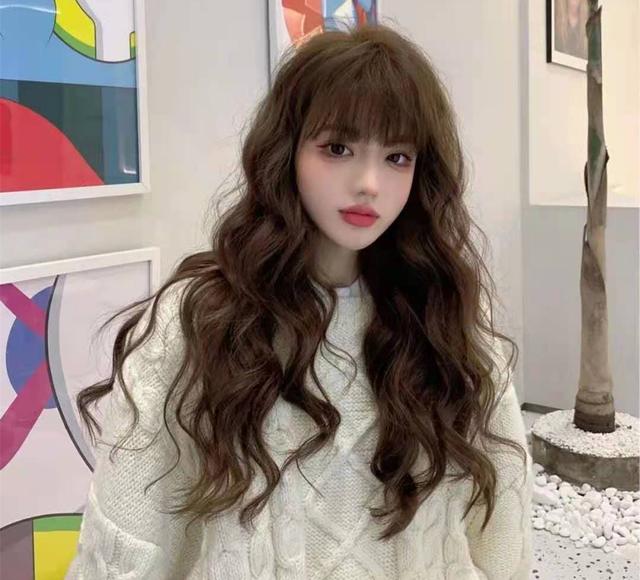 羊毛卷泡面卷太老气！今年流行洋气十足的蛋蛋卷，脸大脸圆都能烫（蛋蛋卷和羊毛卷哪个适合圆脸）
