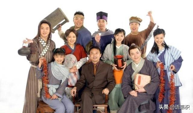 婷美文胸_她曾是《武林外传》最美演员，首代内衣名模，因广告太火被传变性（武林外传女星）