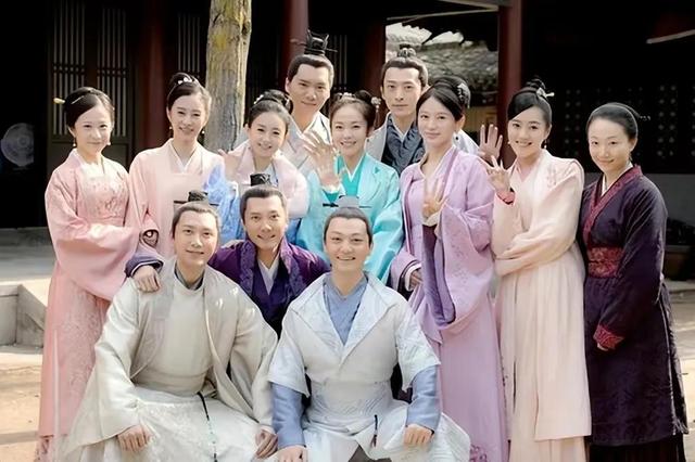 抄手游廊_《知否》原著 第74章 襄阳侯府一日游2（知否襄阳侯府平宁郡主）