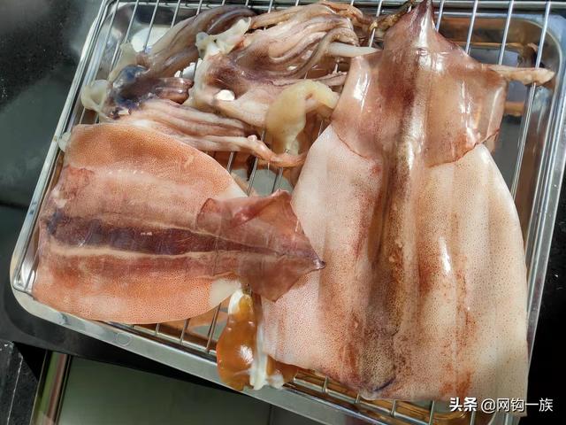 铁板鱿鱼算不算大连特色菜之一？（大连铁板鱿鱼哪里好吃）