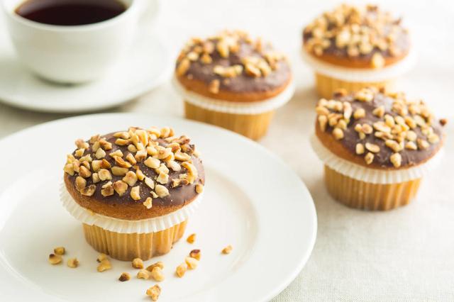 幸福西饼网上订蛋糕_幸福西饼从纯线下转型到线上线下，重构商业模式案例（幸福西饼新零售模式）