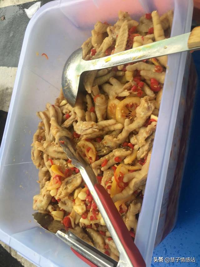 刚刚失业，不想打工了，自己创业可以干点什么啊？